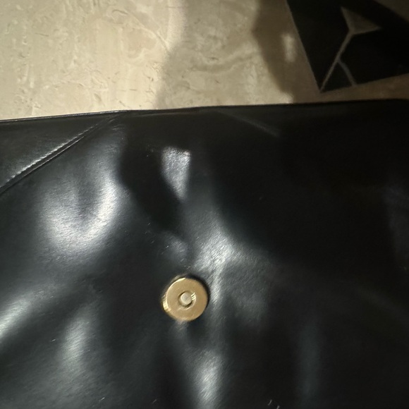 Vintage Givenchy Black Leather Shoulder bag. - Picture 9 of 16